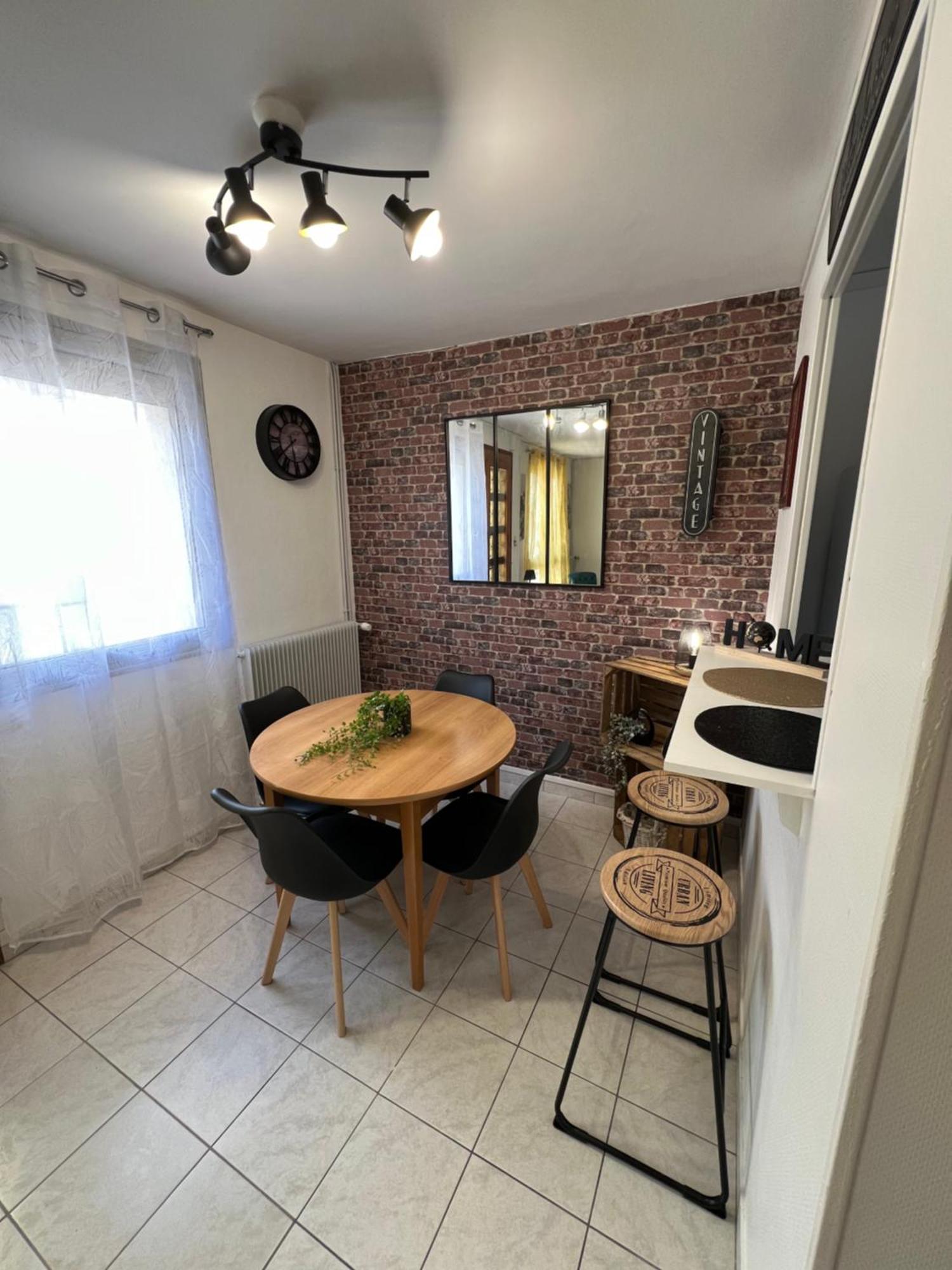Maison 3 Chambres 6 Personnes Et Garage Châteauroux 外观 照片
